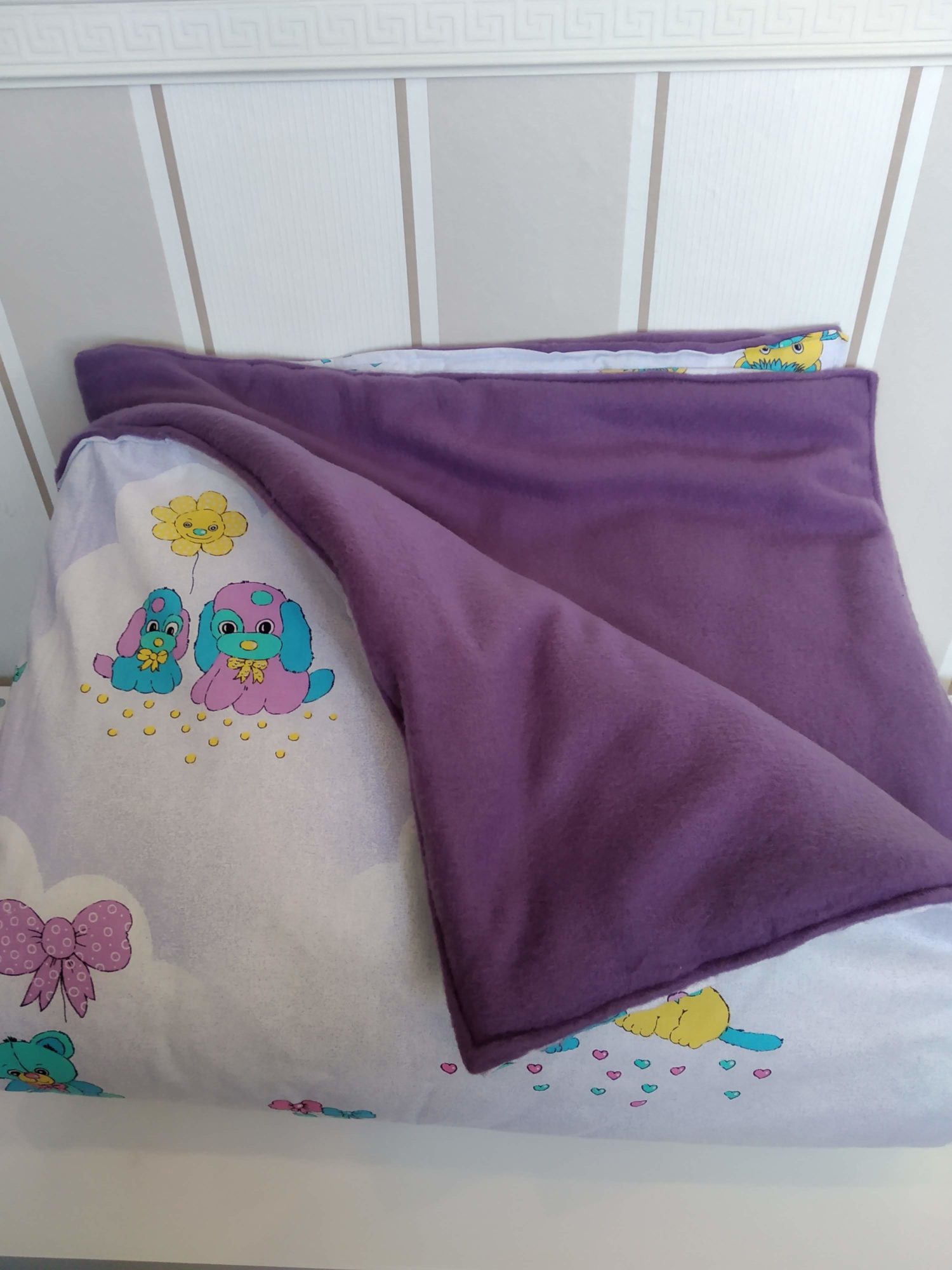 Krabbeldecke, Fleecedecke, Teddybär lila – Bild 2